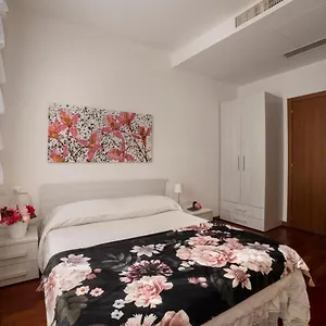 https://ca-degli-specchi.hotelinveneto.com