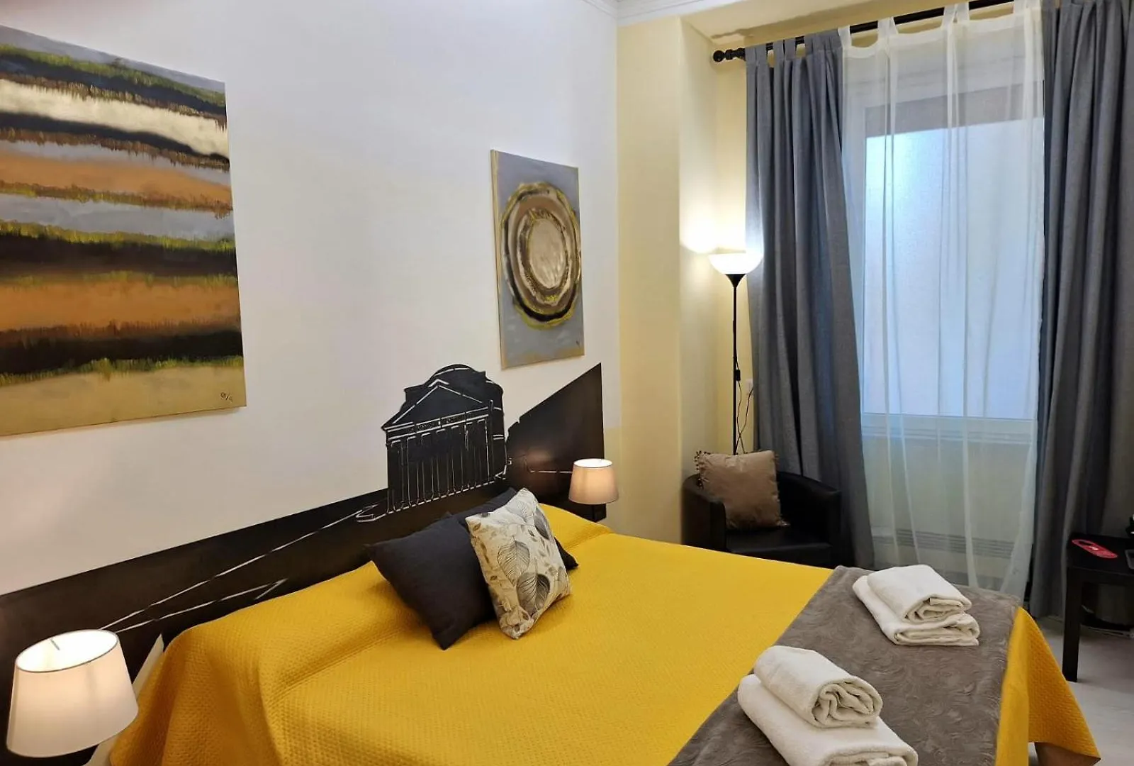 Guest house Re Di Roma Nice Rooms Italy